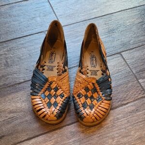 7/7.5 Artesanias Huarache Woven Leather Bohemian Flats Sandals Camel Tan & Teal